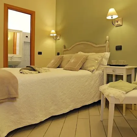Guest house Le Stanze Di Francesco 3*